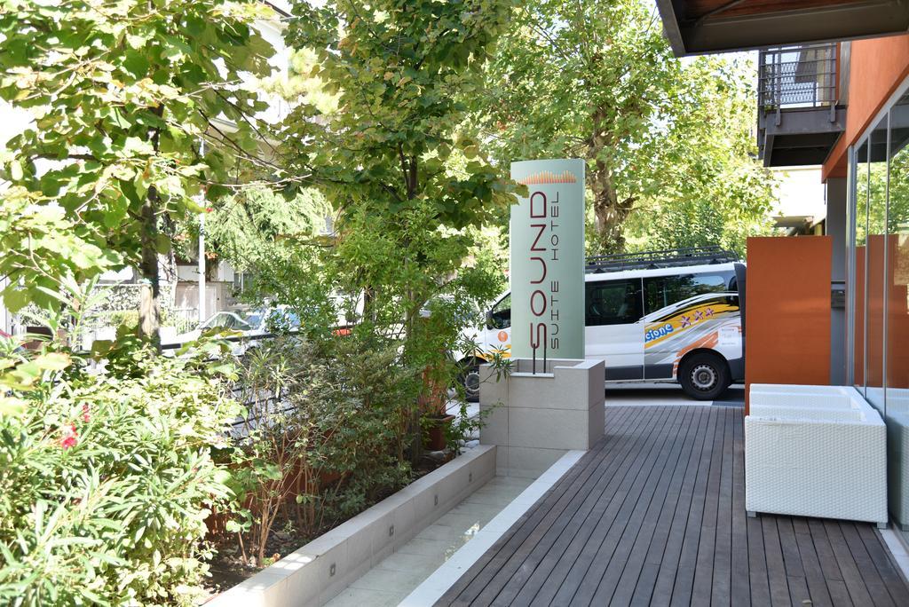 Sound Suite Hotel Riccione Extérieur photo